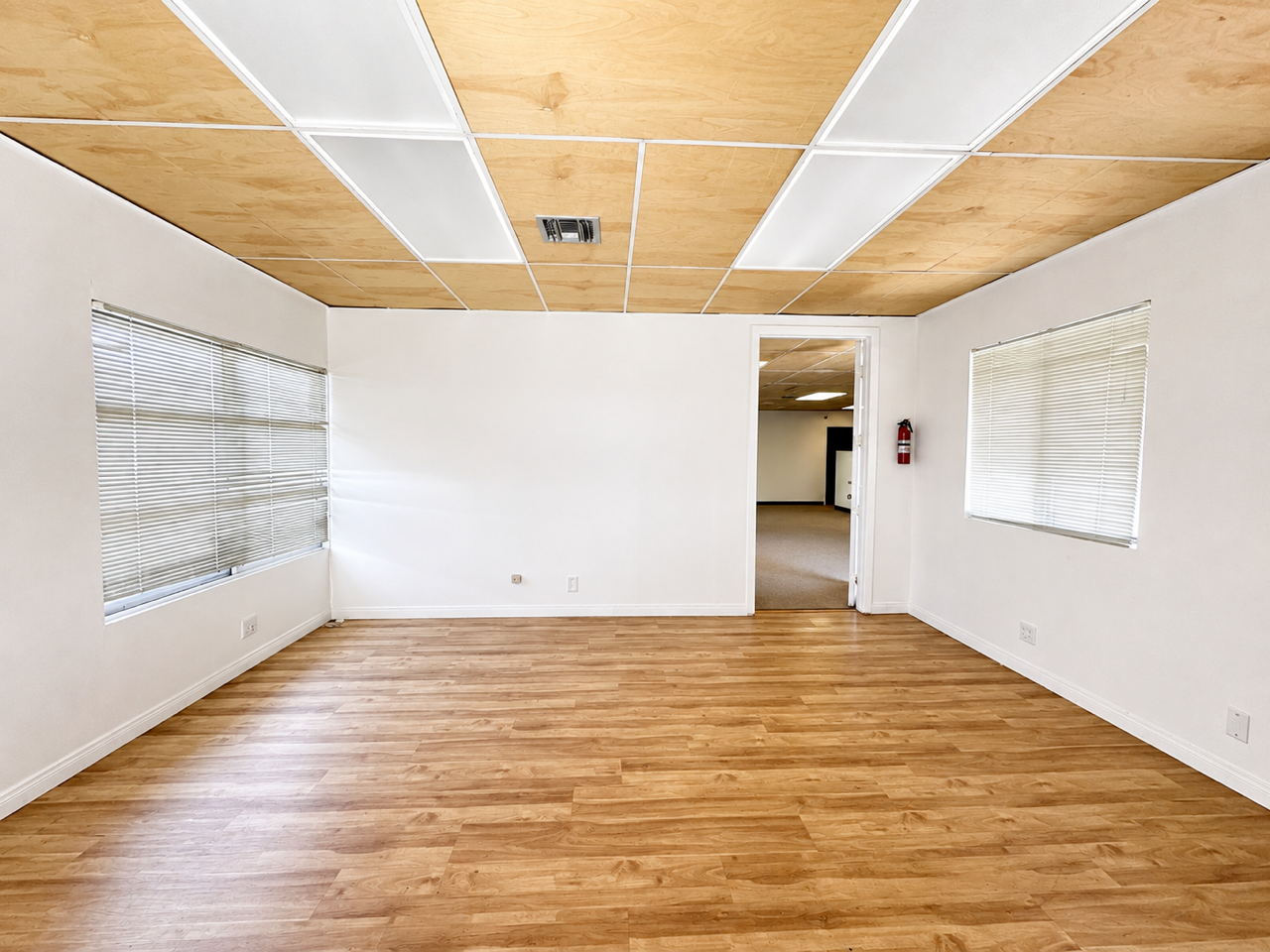 Flexible open workspace